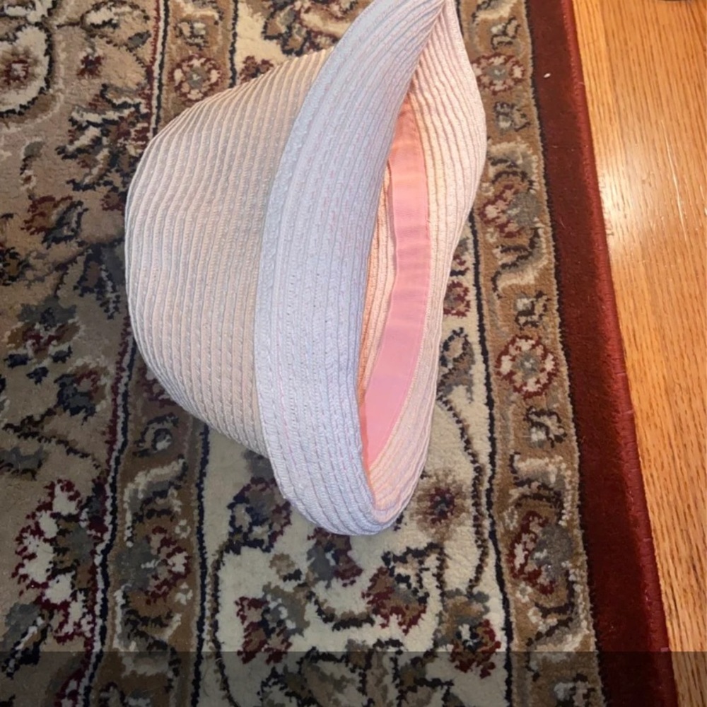 Hat - Picture 4 of 4